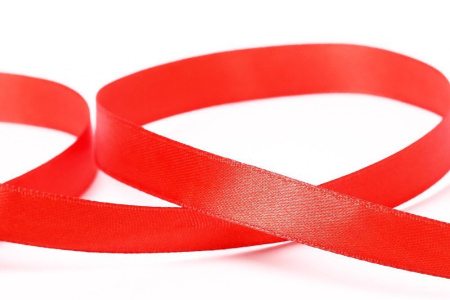 Лента атласная 12 мм  (красная) 33 м *